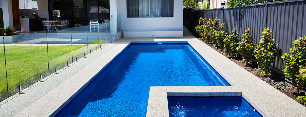 How do you clean a fibreglass pool?